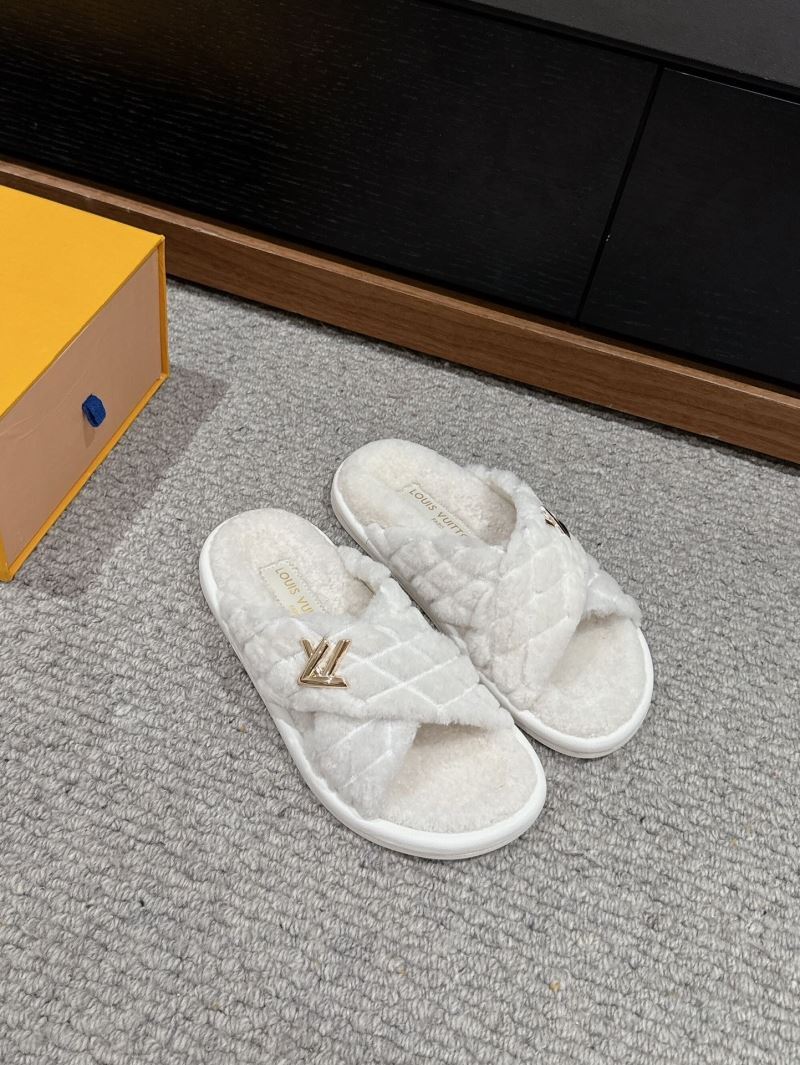 Louis Vuitton Slippers